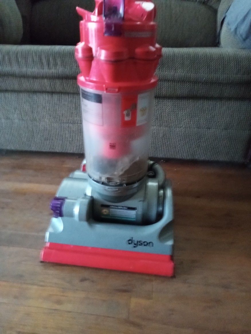 DYSON DC14 bagless Vacuum