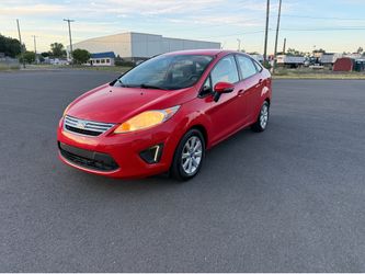 FORD FIESTA 2013 SE ONE OWNER CLEAN CARFAX