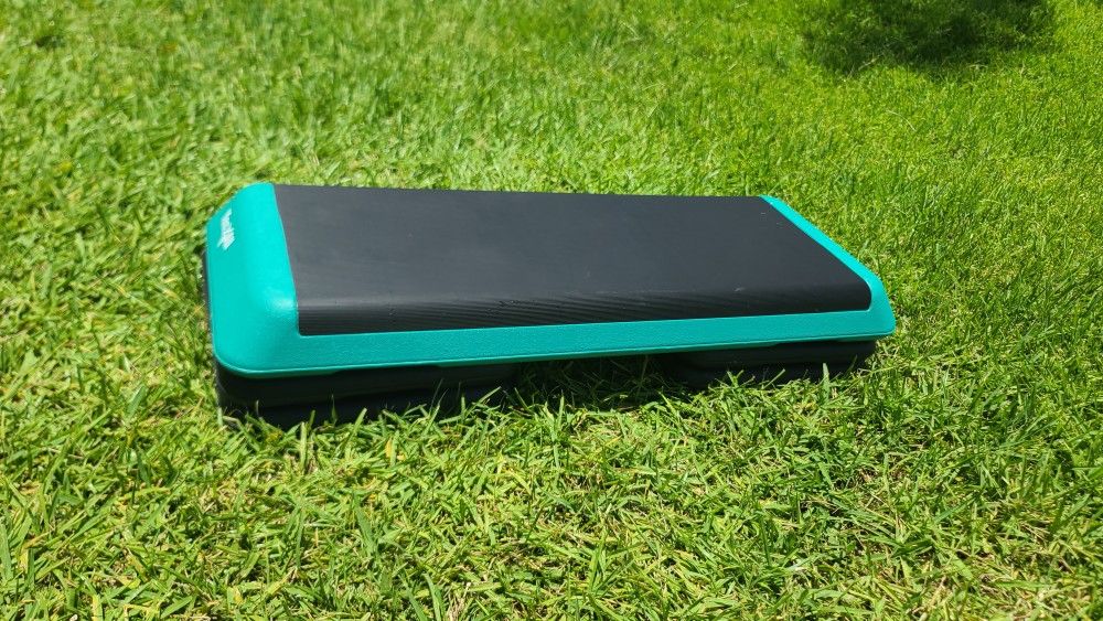 Exercise Step Platform, Adjustable Like New 43x 16