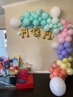Balloon Garlands