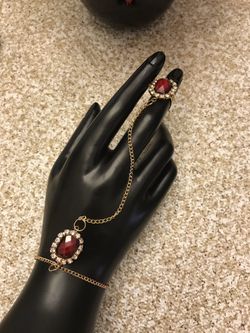 Gift Ring chain adjustable for length & finger size