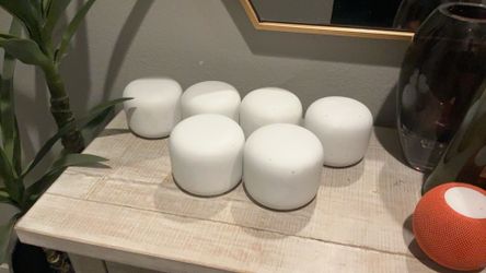 Google WiFi Mesh System (6 Pieces) – 2 Routers + 4 Mesh Points – Great Condition