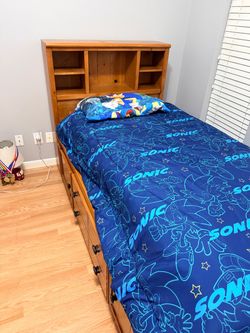 Twin Captain's Bed with Bookcase Headboard