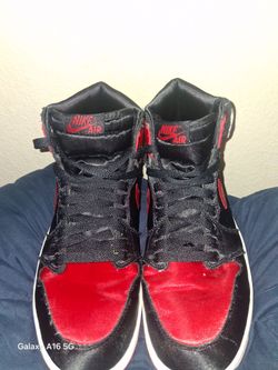 Jordan Mid 1s
