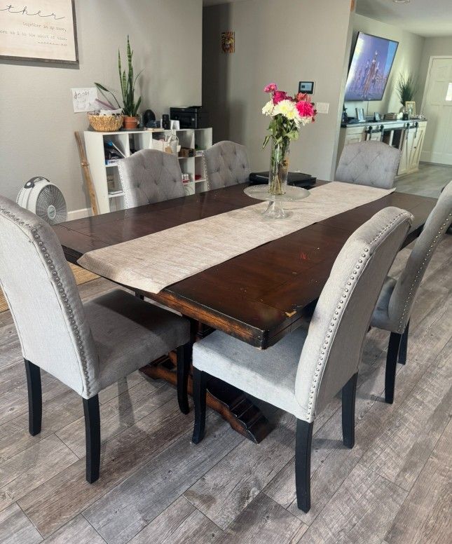 Dinner Table