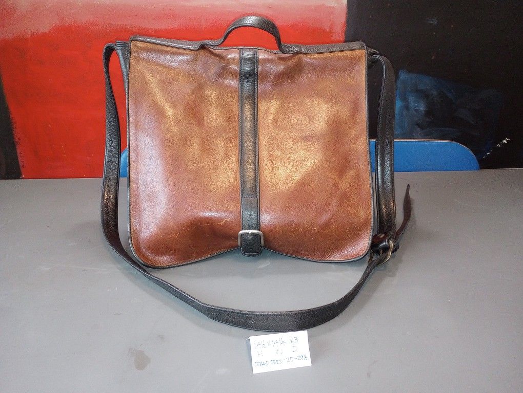 Vintage Village Tannery Handmade Leather Messenger Bag