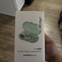 ROTARY FACIAL CLEANSER