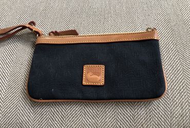 Dooney & Bourke wristlet - gently used