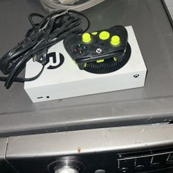 X Box One S