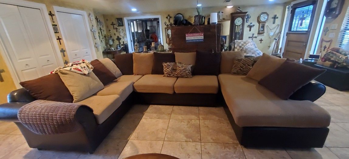 Sectional Sofa