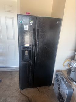 Kenmore side-by-side refrigerator