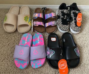 Girls size 2 leopard sneakers, size 2/3 Reebok & Squishmallow sandals, shoes lot