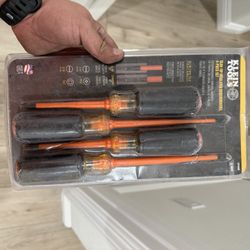 Klein Insulated Slim Screwdriver Set