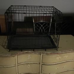 Medium Sized Dog Kennel !