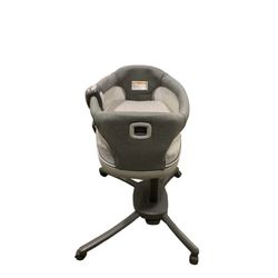 Chicco Baby Bassinet 