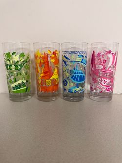 Disneyland Club 33 Exclusive glass cups