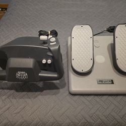 CH Flight Yoke + Pedals USB