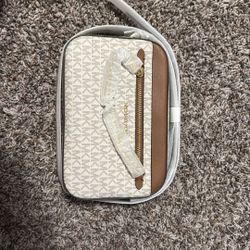 MICHAEL KORS BAGS 