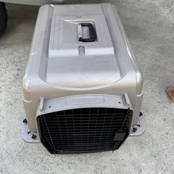 Medium size dog crate carrier