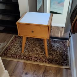 Mid-century Modern Sofa End Table Or Bedside Table