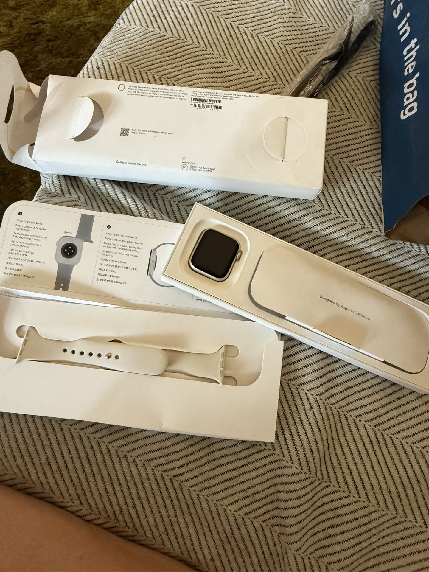 SE Gen 2 Apple Watch