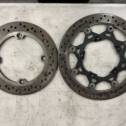 Front and rear brake rotors DL650L 2012 69211.06G00. 59210.44G11