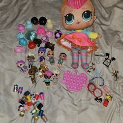 LOL Lot - Stuffed Doll, Pop It, Dolls & Accessories
