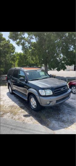 2003 Toyota Sequoia SR5