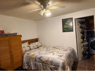 Queen beds with mattresses