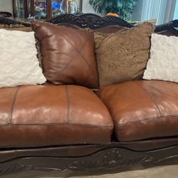 Leather Living Room (west Lancaster)