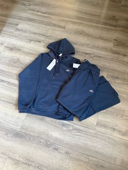 ALO NAVY BLUE SWEATSUIT