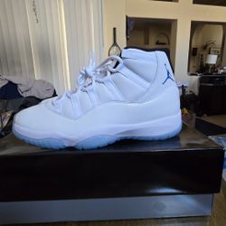 Legend Blue 11 