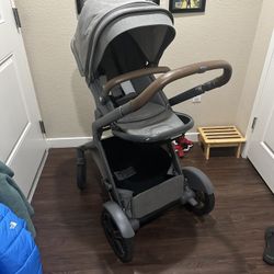 Nuna Demi Grow Stroller With Cup Holder