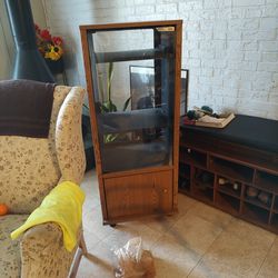 Entertainment Center, With Glass Doors O N Y K O Audio System Rack