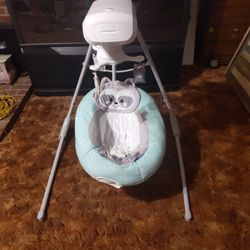 Fisher Price  Baby Raccoon Swing