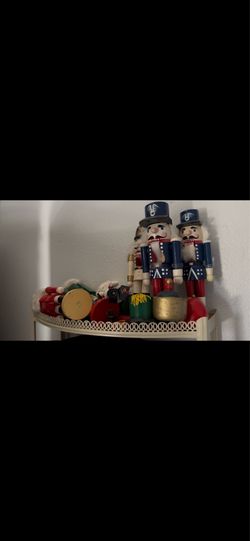 Two garlands & Christmas decorations