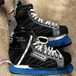 Bauer men’s Size 13 Skates Hockey