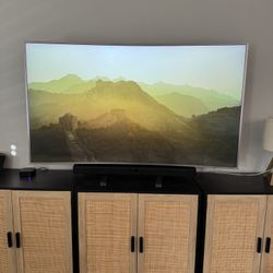Samsung Curved 65 Inch TV 