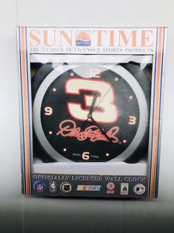 Dale Earnhardt Clock ( New in Box)