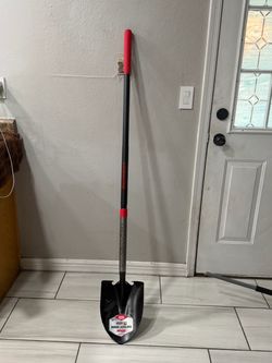 Razorback spade shovel