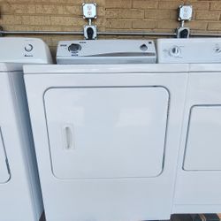 KENMORE FRONTLOAD  WASHER WITH 4 MONTHS WARRANTY/4 MESES DE GARANTIA POR ESCRITO 