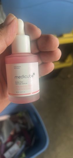 Medicube PDRN Pink Peptide Serum 30ml