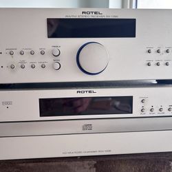 Rotel Sound Stereo System 