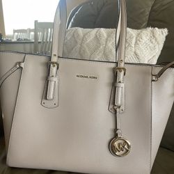 Michael Kors Tote