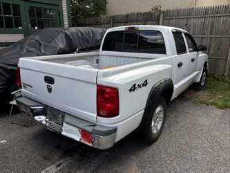 2005 Dodge Dakota