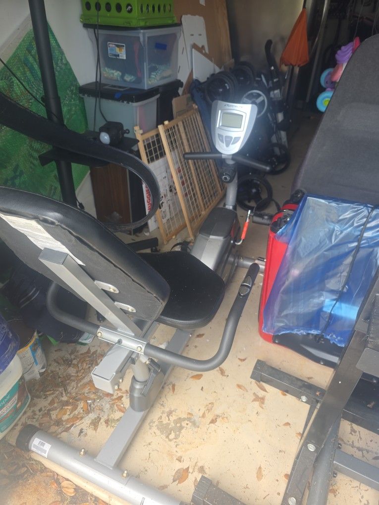 Exerpeutic Recumbent Stationary Bike