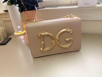 New DG Logo gold Chain Shoulder Bag in Blush Pink