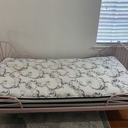 twin mattress