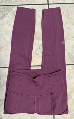 Lululemon Purple Athletic Leggings with Pockets