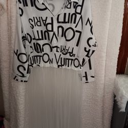 Clothes Dresses Shirts